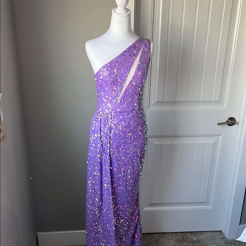 One-Shoulder Formal Purple Sequin Prom Gown
